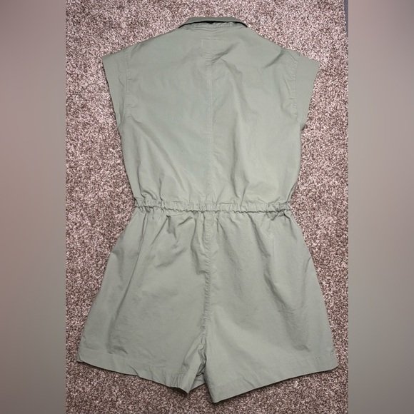 Celebrity Pink Women’s Light Green Jumpsuit - Picture 11 of 11